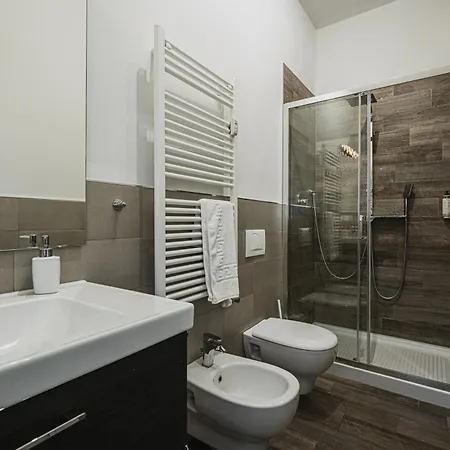 Torte & Lini 4* Boloňa