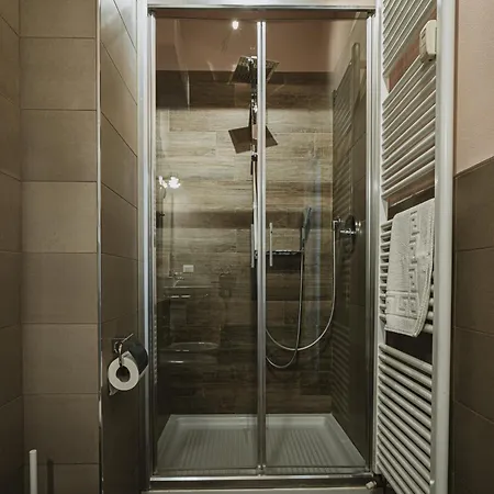 Torte & Lini Bed and Breakfast 4*