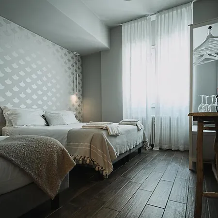 Torte & Lini Panzió Bologna